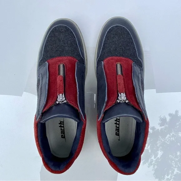 Earth, mid-top, leather & fabric sneaker, Zane navy & red, women’s size 8.5 - Picture 7 of 16